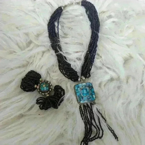 Banana Republic Black Glass Beads Necklace with Aqua Pendant & Bracelet Set- New - Picture 3 of 4